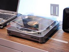 CES2010:复古风!铁三角推出数字化唱机