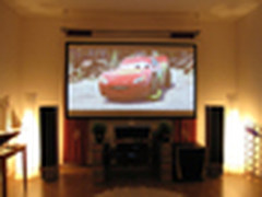 追逐专业素质 HD20搭建全高清家庭影院