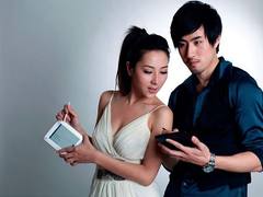 帅哥美女一起来读书！汉王电纸书图赏