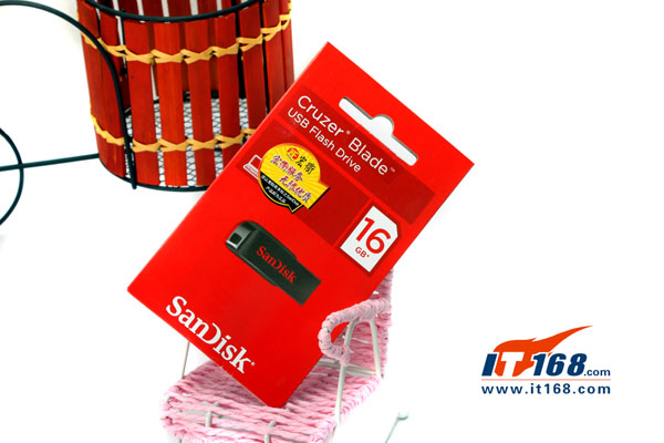 名牌低价促销 SanDisk Blade U盘测试
