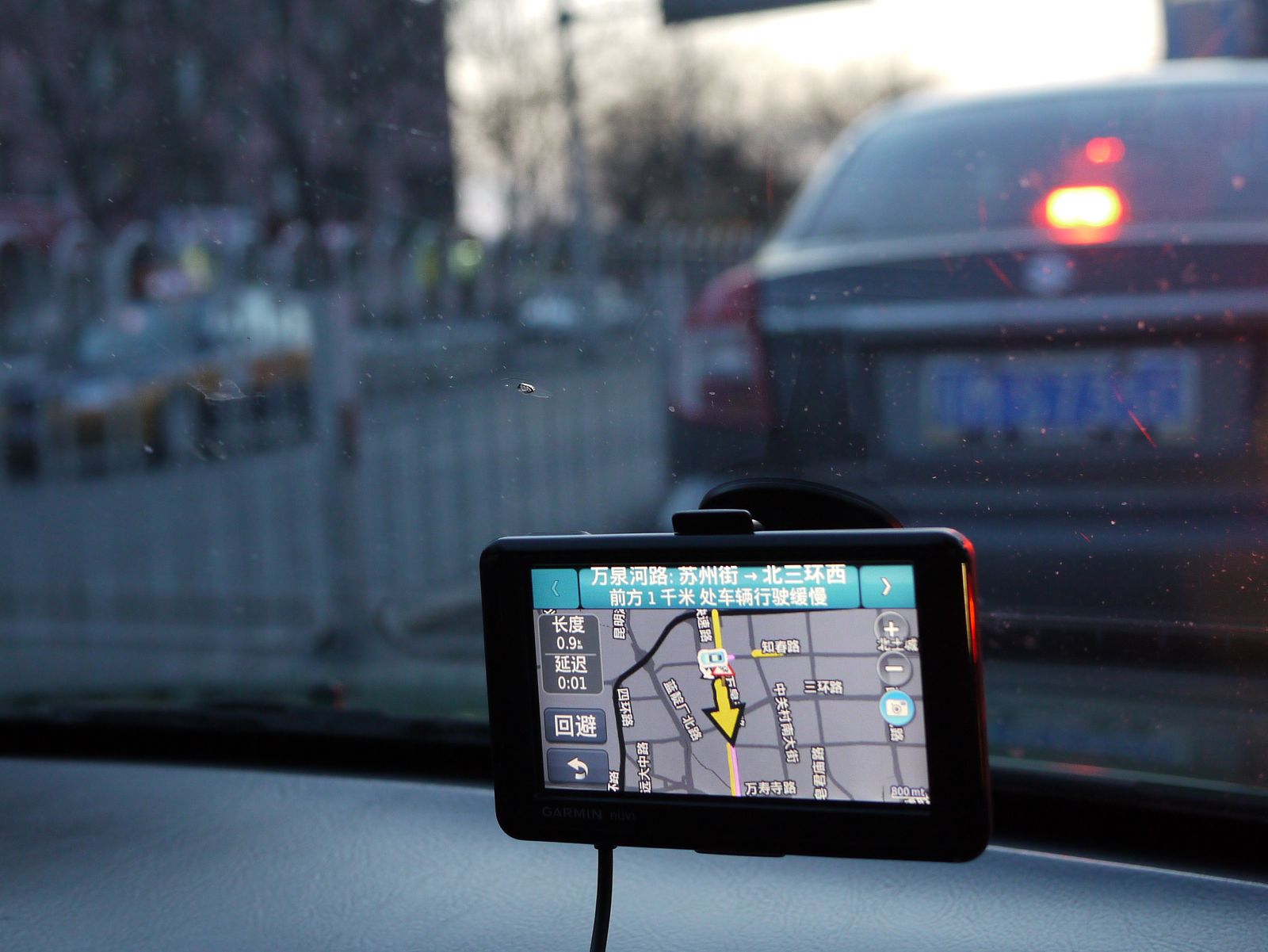 可以通过gps地图了解不同地方的路况信息